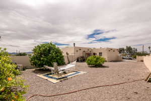 home on oversized lot in havasu