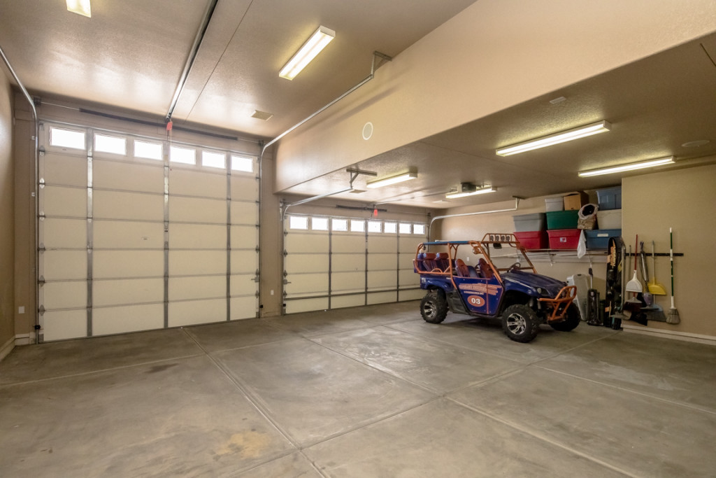 air conditioned garage