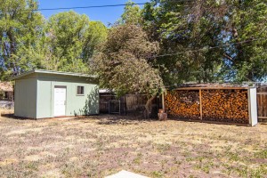 Home with shed in Williams AZ