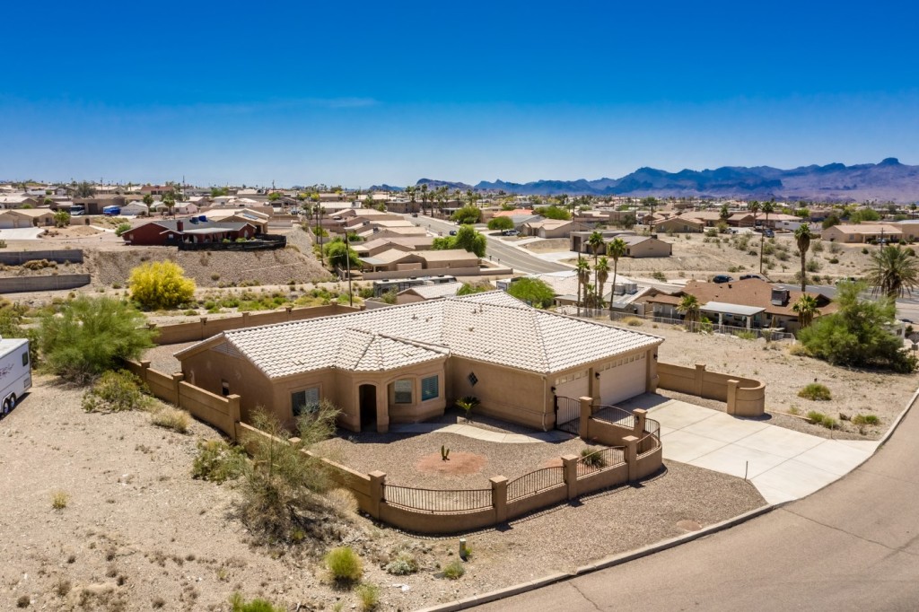 Lake Havasu Home on 1/2 Acre